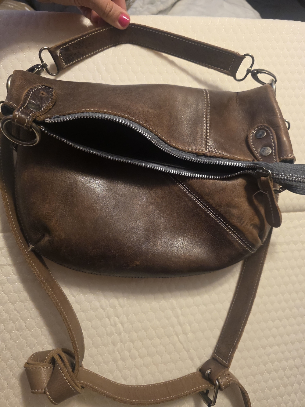 BED|STU Tahiti Distressed Brown Leather Shoulder Bag with Silver Hardware - Picture 4 of 7